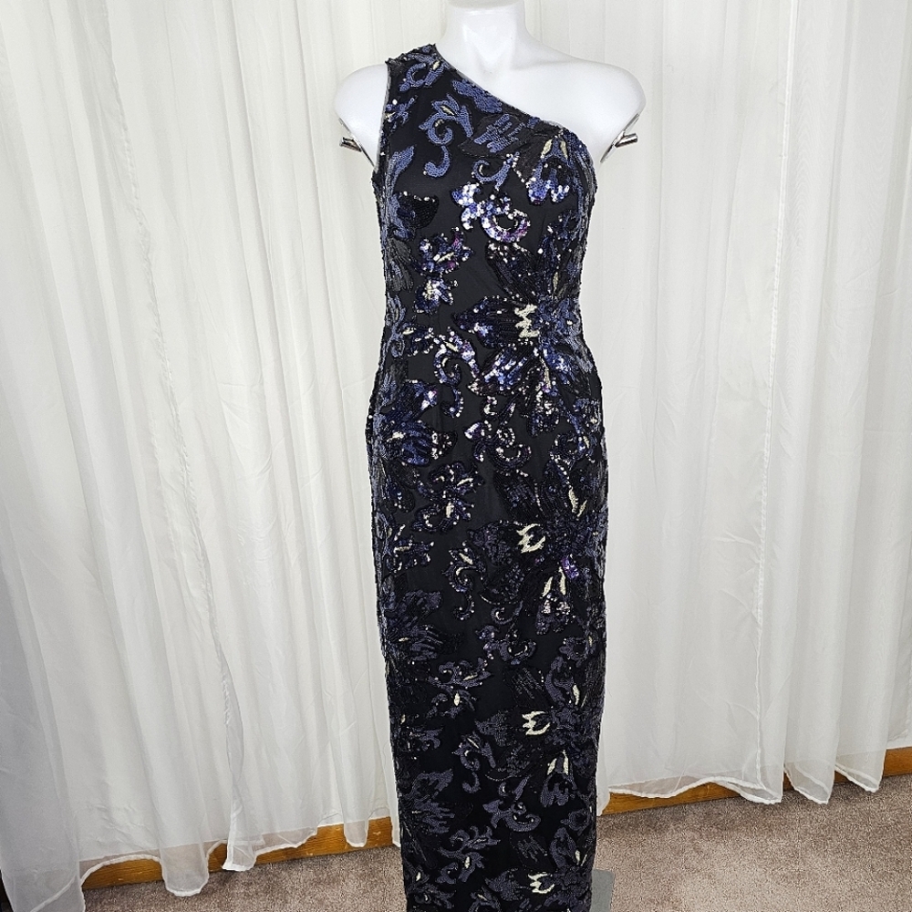 Decode 1.8 One Shoulder Floral Sequin Gown Black Blue Silver Small